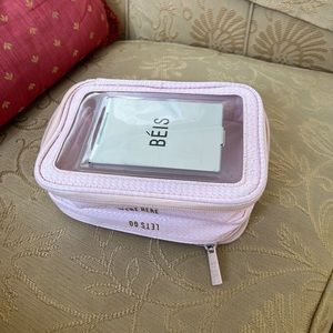 Beis on the go essential case in Sakura pink
